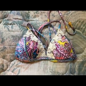 Multicolor bikini top